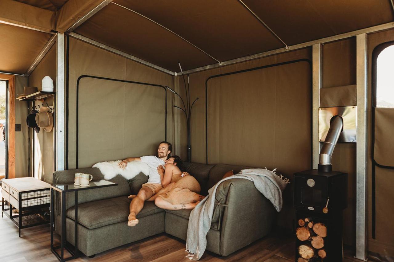 Drift Off Grid Luxury Eco Glamping 호텔 Tarakohe 외부 사진